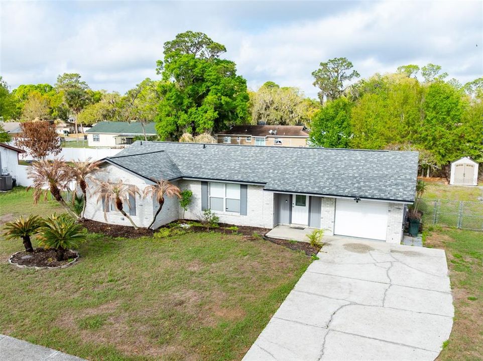 For Sale: $259,000 (2 beds, 2 baths, 1112 Square Feet)