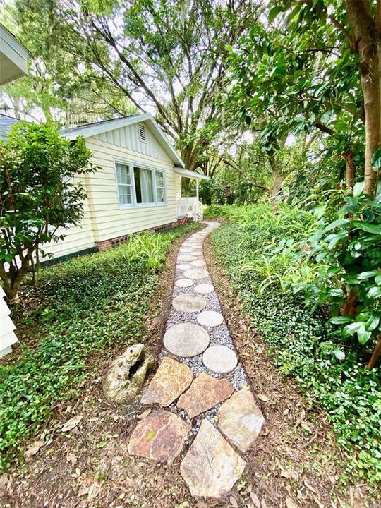 待售: $625,000 (3 贝兹, 2 浴室, 1655 平方英尺)