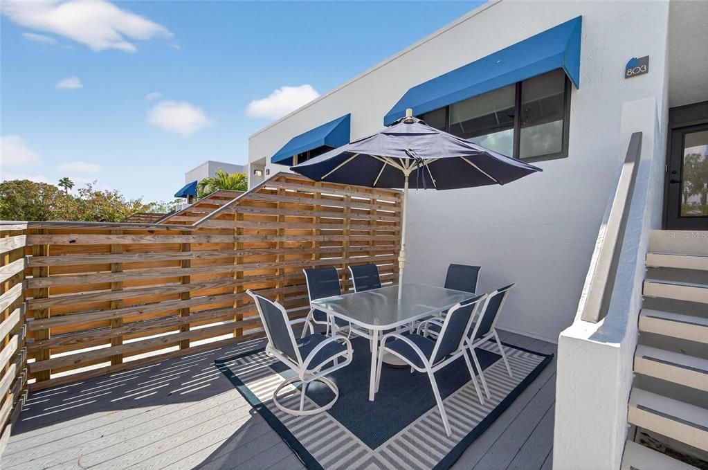 Activo con contrato: $775,000 (2 camas, 2 baños, 1456 Pies cuadrados)