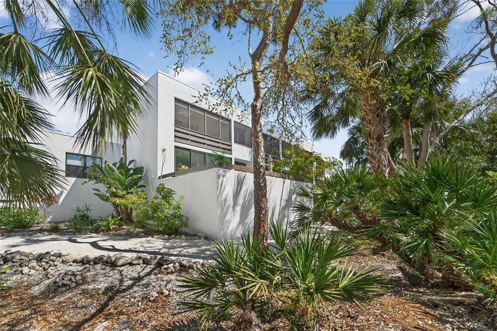 Activo con contrato: $775,000 (2 camas, 2 baños, 1456 Pies cuadrados)