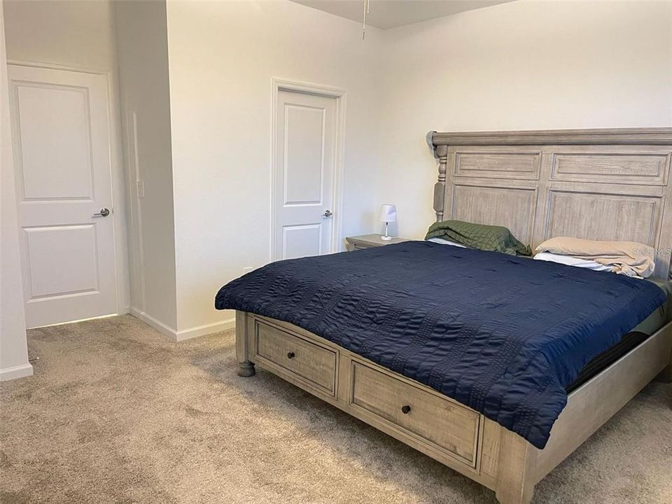 В аренду: $2,800 (3 спален, 2 ванн, 1802 Квадратных фут)
