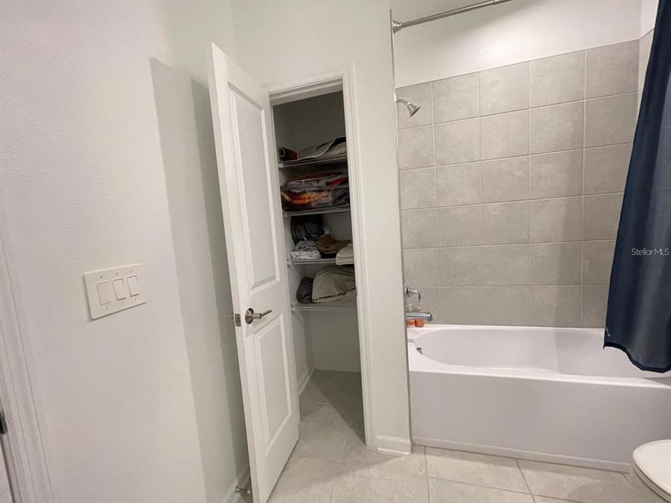 В аренду: $2,800 (3 спален, 2 ванн, 1802 Квадратных фут)