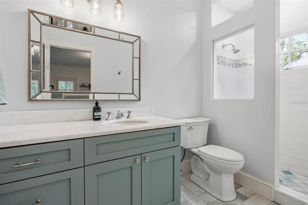For Sale: $1,995,000 (4 beds, 3 baths, 4304 Square Feet)