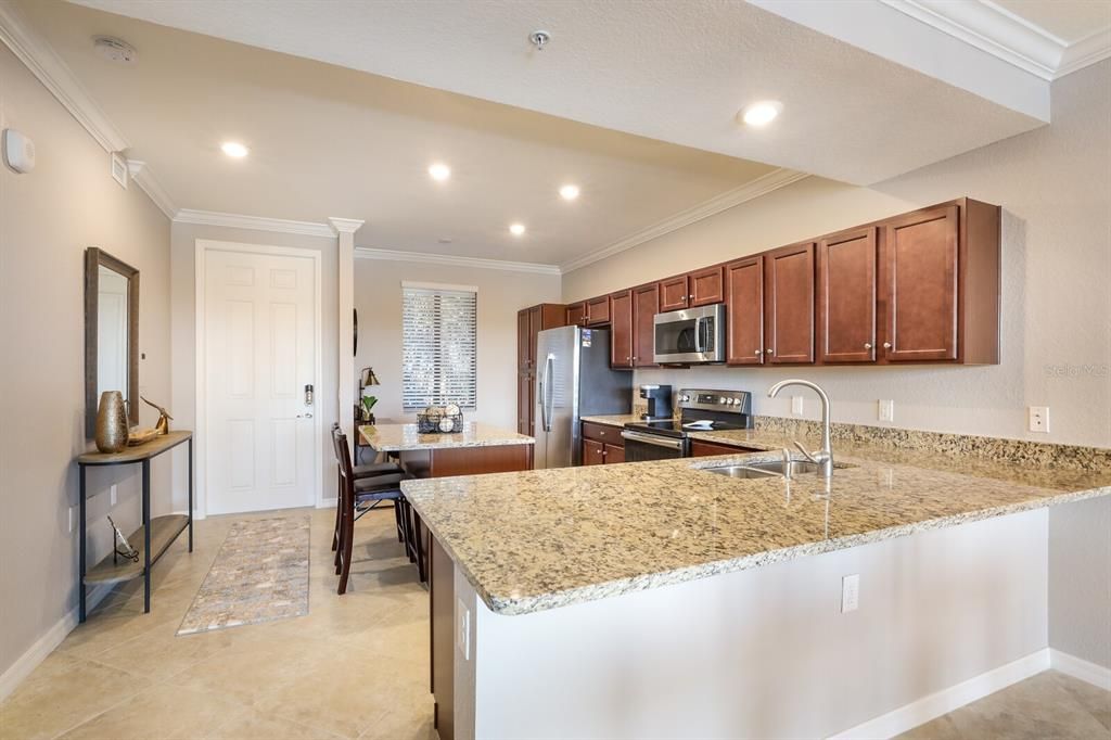 En Venta: $270,000 (2 camas, 2 baños, 1121 Pies cuadrados)