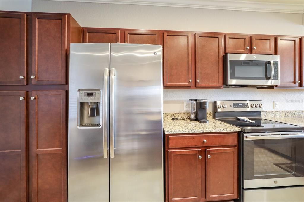 En Venta: $270,000 (2 camas, 2 baños, 1121 Pies cuadrados)