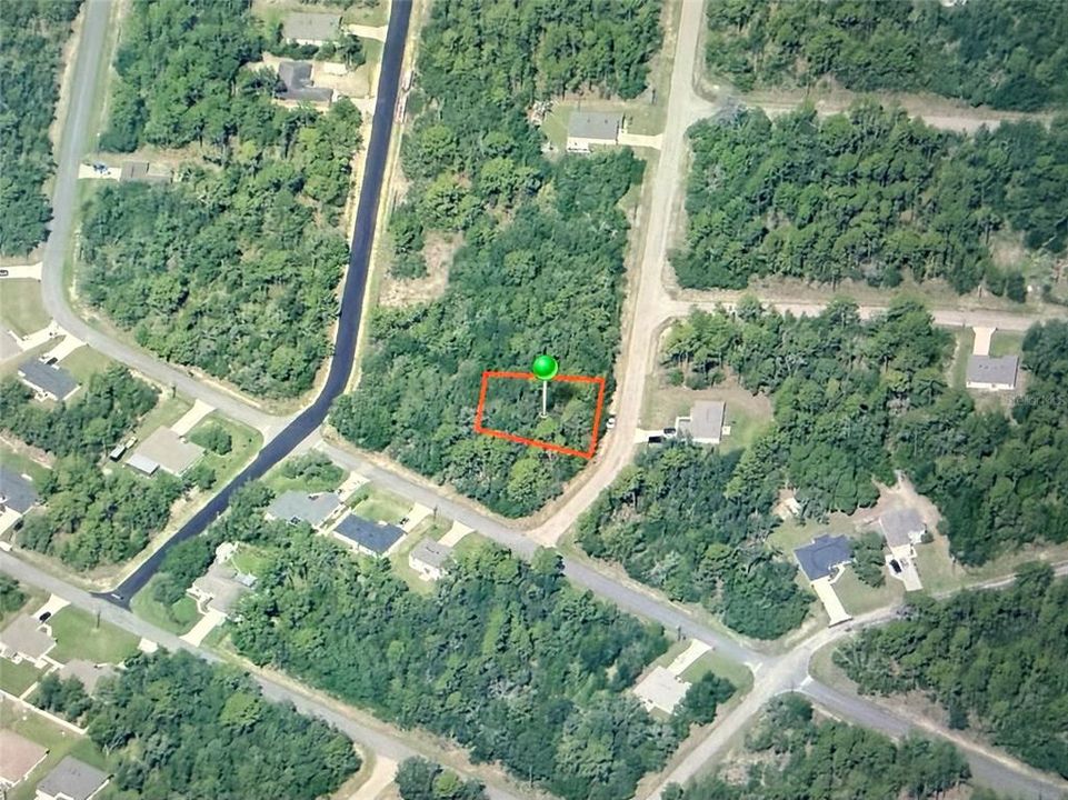 На продажу: $26,000 (0.29 acres)