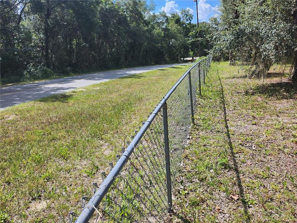 待售: $99,900 (4 贝兹, 3 浴室, 2114 平方英尺)