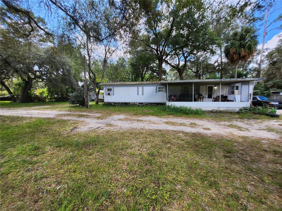 待售: $99,900 (4 贝兹, 3 浴室, 2114 平方英尺)