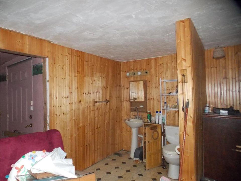 На продажу: $120,000 (3 спален, 2 ванн, 1350 Квадратных фут)