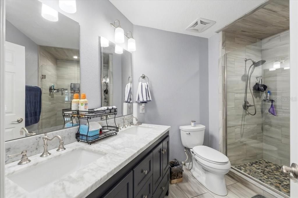For Sale: $785,000 (3 beds, 3 baths, 2578 Square Feet)