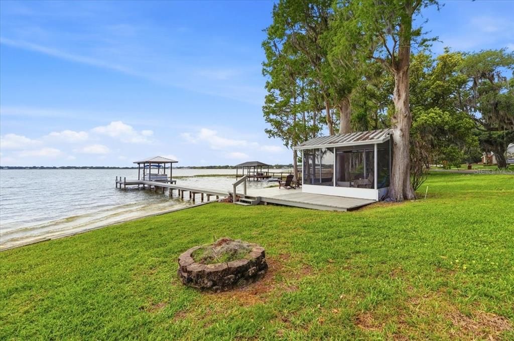 For Sale: $785,000 (3 beds, 3 baths, 2578 Square Feet)