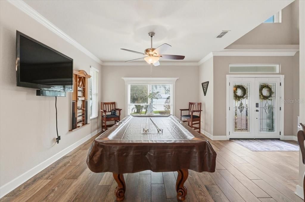 For Sale: $785,000 (3 beds, 3 baths, 2578 Square Feet)