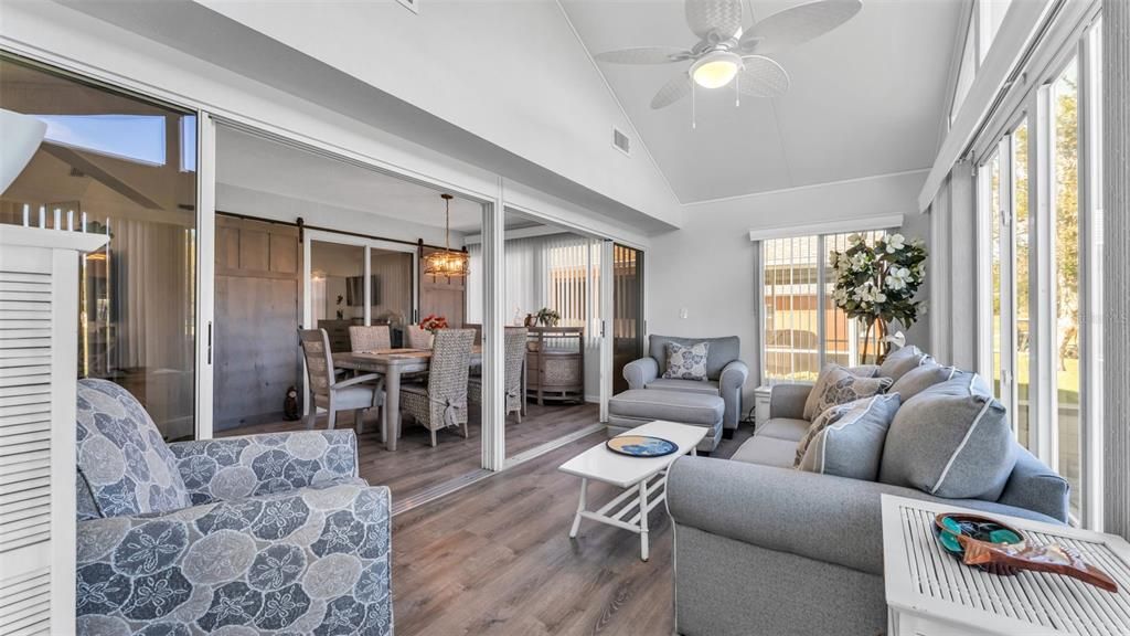 Activo con contrato: $319,900 (2 camas, 2 baños, 1484 Pies cuadrados)