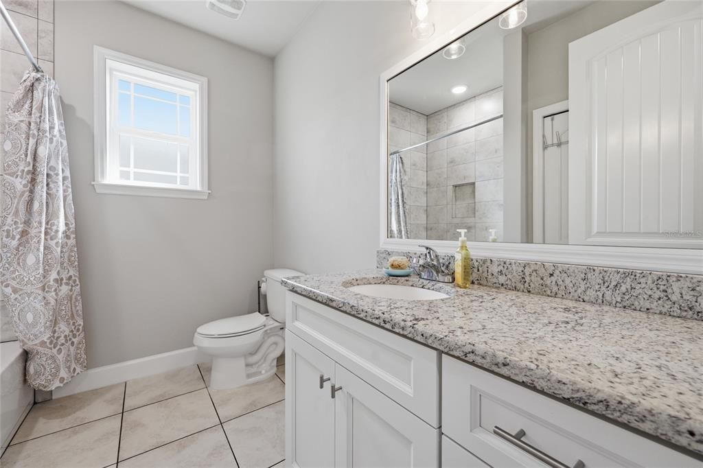 Active With Contract: $379,900 (3 beds, 2 baths, 1726 Square Feet)