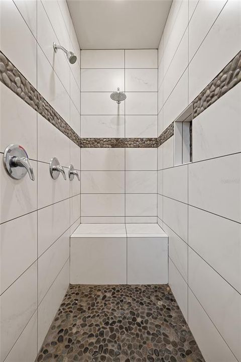 Active With Contract: $379,900 (3 beds, 2 baths, 1726 Square Feet)
