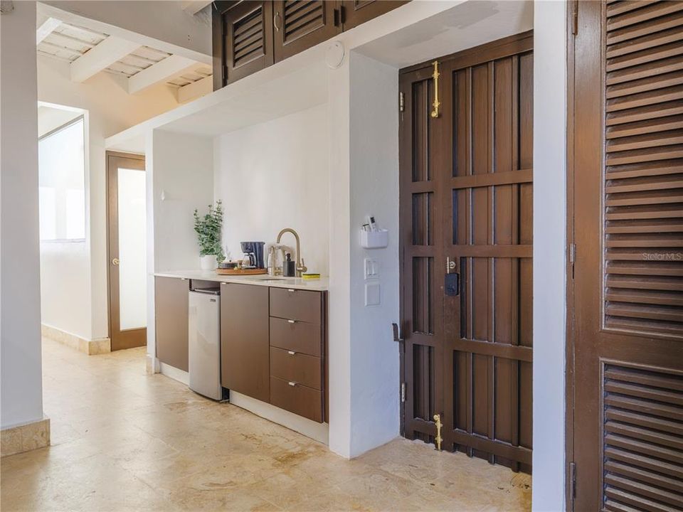 For Sale: $5,000,000 (12 beds, 0 baths, 0 Square Feet)
