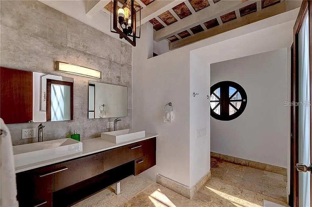For Sale: $5,000,000 (12 beds, 0 baths, 0 Square Feet)