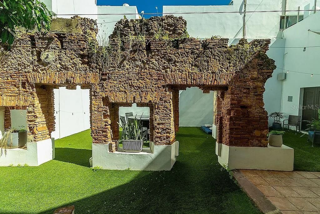 For Sale: $5,000,000 (12 beds, 0 baths, 0 Square Feet)