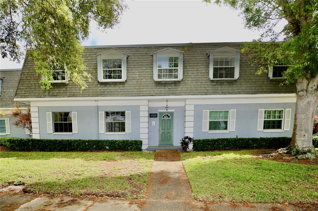 Active With Contract: $199,000 (2 beds, 2 baths, 1075 Square Feet)