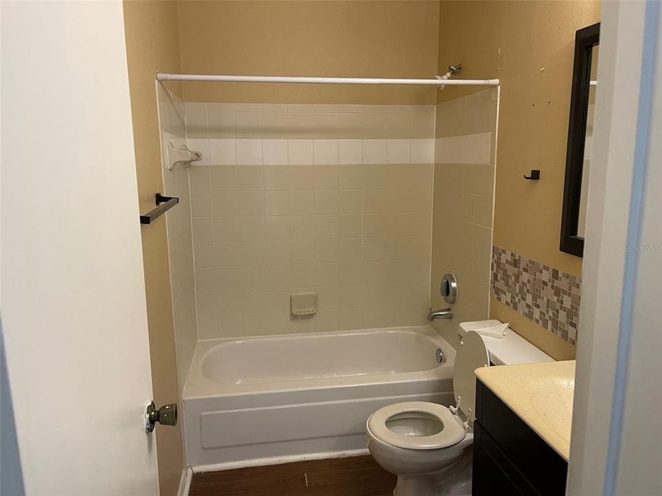 En Venta: $168,000 (2 camas, 2 baños, 937 Pies cuadrados)