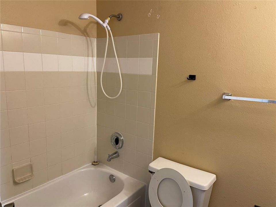 En Venta: $168,000 (2 camas, 2 baños, 937 Pies cuadrados)