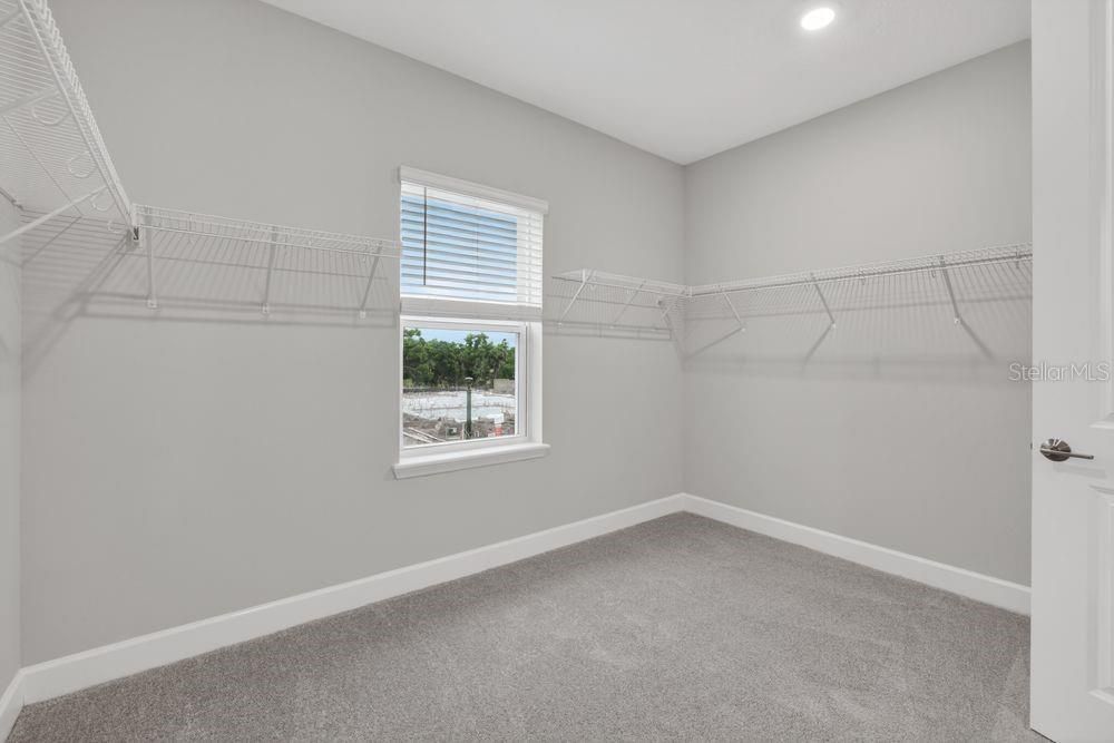 For Sale: $604,999 (5 beds, 4 baths, 3191 Square Feet)