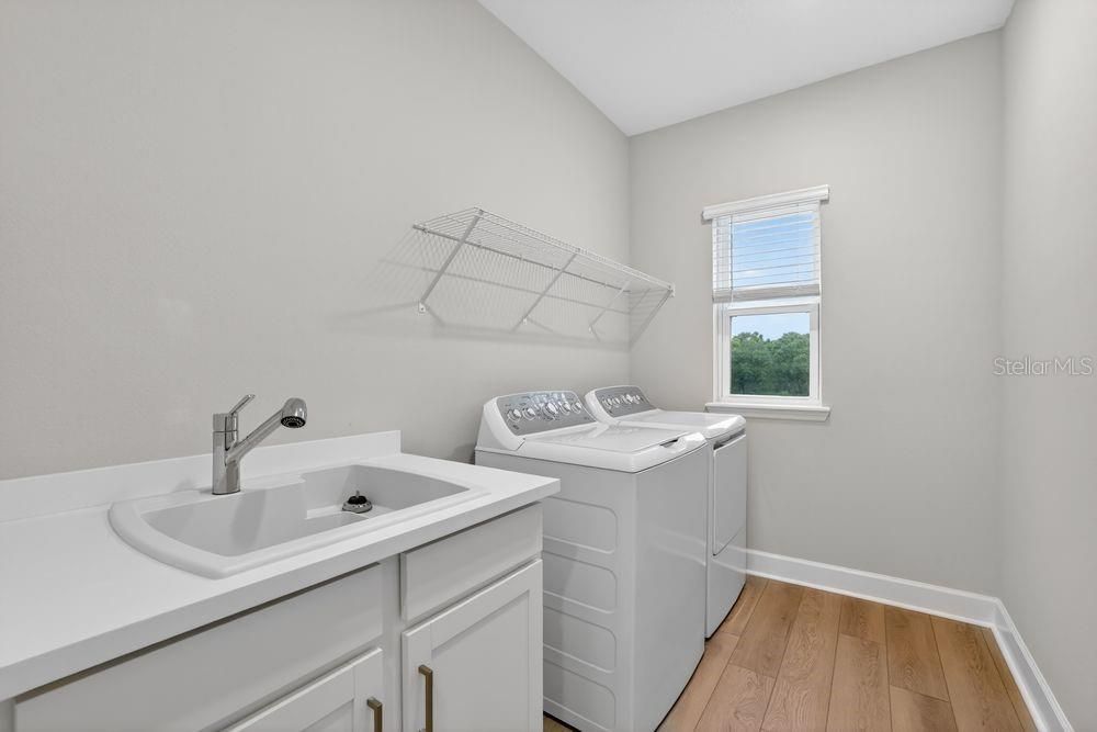 For Sale: $604,999 (5 beds, 4 baths, 3191 Square Feet)