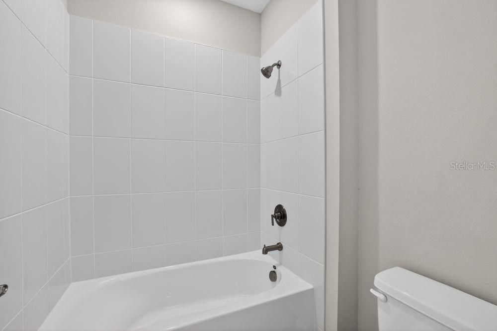 For Sale: $604,999 (5 beds, 4 baths, 3191 Square Feet)