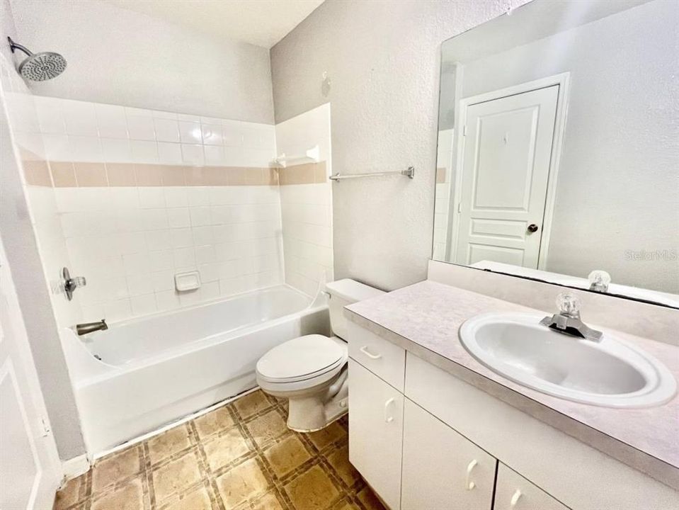 En Renta: $1,230 (1 camas, 1 baños, 780 Pies cuadrados)