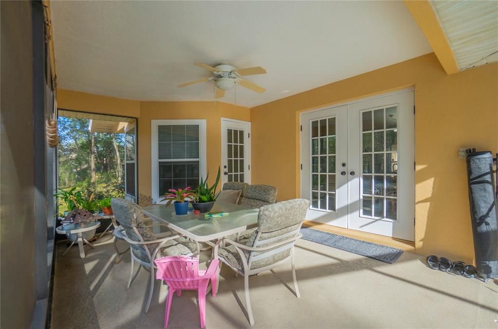 На продажу: $365,000 (3 спален, 2 ванн, 1770 Квадратных фут)