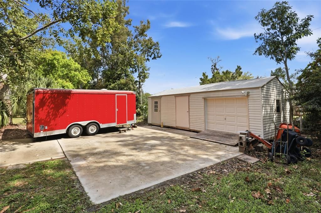 For Sale: $1,570,000 (4 beds, 2 baths, 2126 Square Feet)