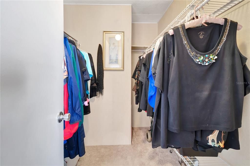 Activo con contrato: $139,900 (2 camas, 2 baños, 1204 Pies cuadrados)
