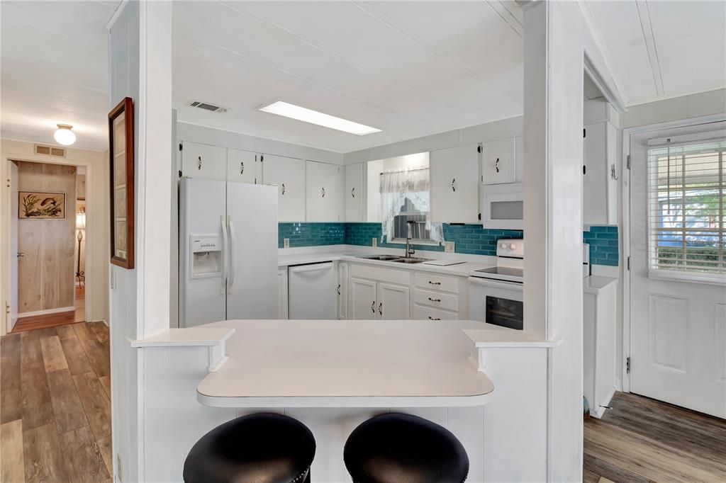 Activo con contrato: $139,900 (2 camas, 2 baños, 1204 Pies cuadrados)