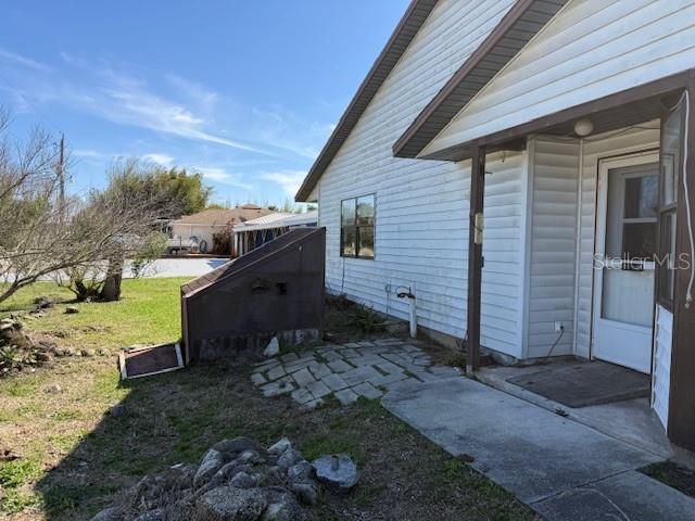 En Venta: $226,000 (3 camas, 2 baños, 1950 Pies cuadrados)