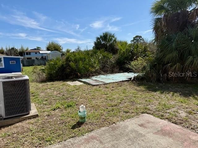 En Venta: $226,000 (3 camas, 2 baños, 1950 Pies cuadrados)
