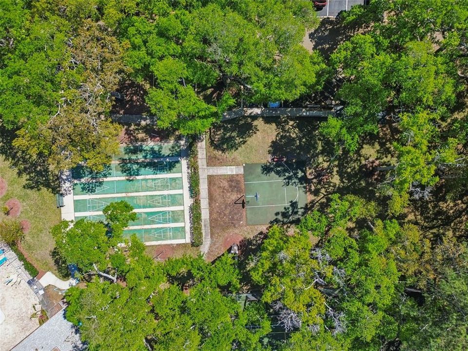 待售: $210,000 (2 贝兹, 2 浴室, 906 平方英尺)