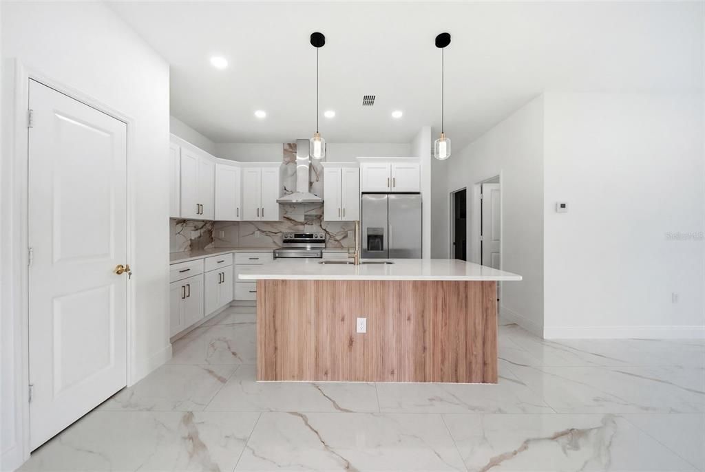 Active With Contract: $359,990 (4 beds, 2 baths, 1657 Square Feet)