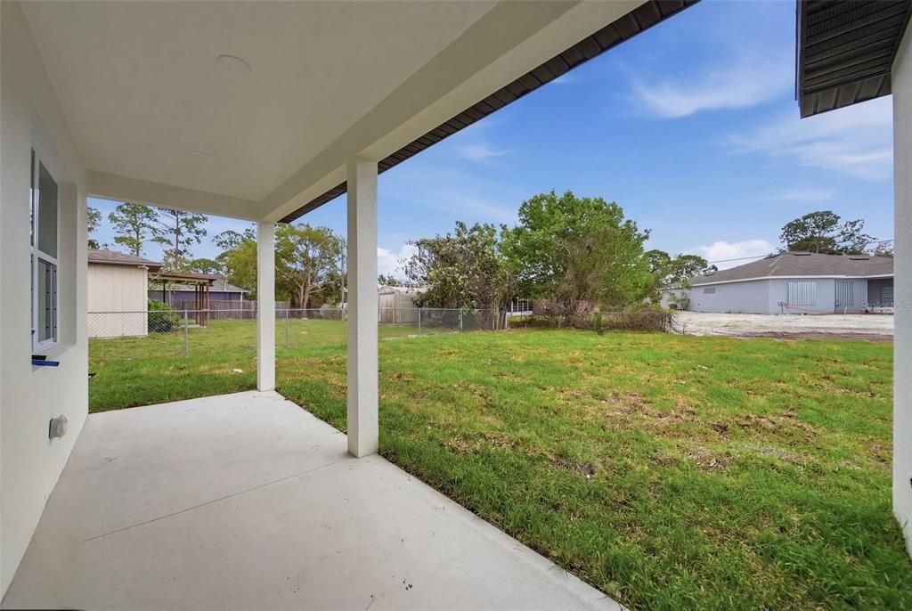 Active With Contract: $359,990 (4 beds, 2 baths, 1657 Square Feet)