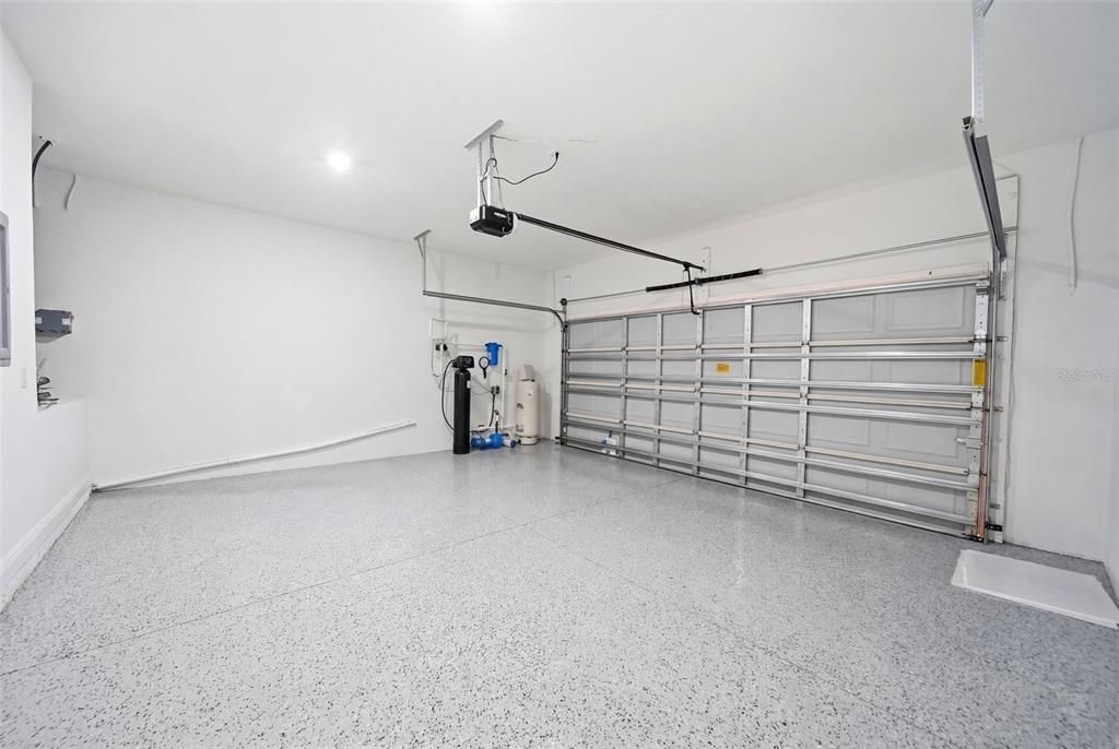 Active With Contract: $359,990 (4 beds, 2 baths, 1657 Square Feet)