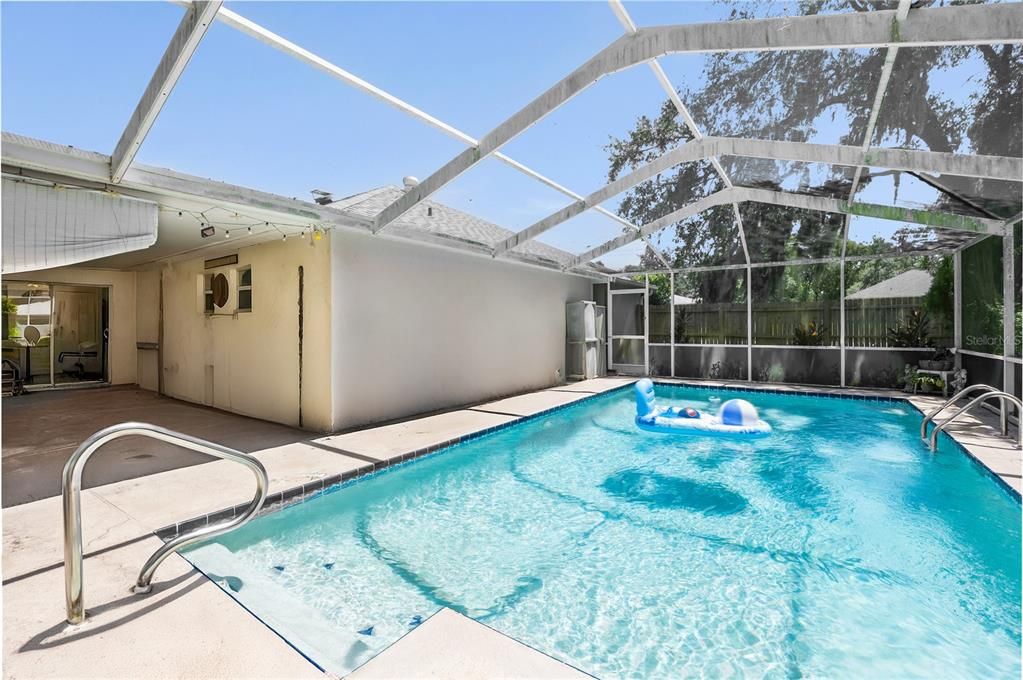 Active With Contract: $379,900 (4 beds, 2 baths, 2110 Square Feet)