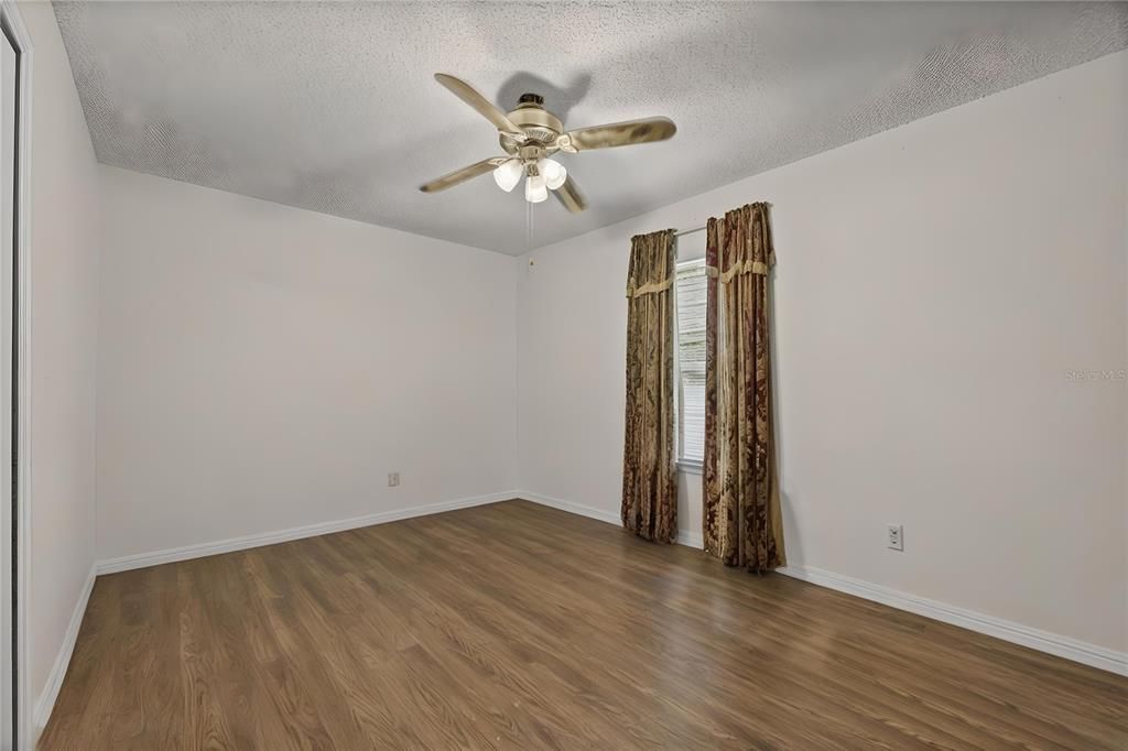 Active With Contract: $379,900 (4 beds, 2 baths, 2110 Square Feet)
