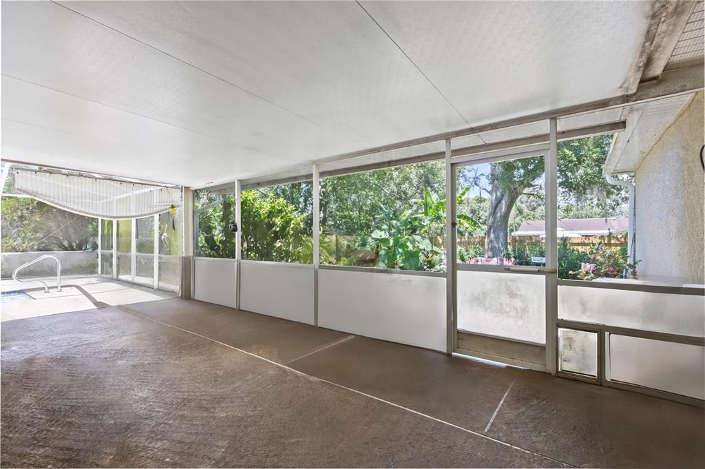 Active With Contract: $379,900 (4 beds, 2 baths, 2110 Square Feet)