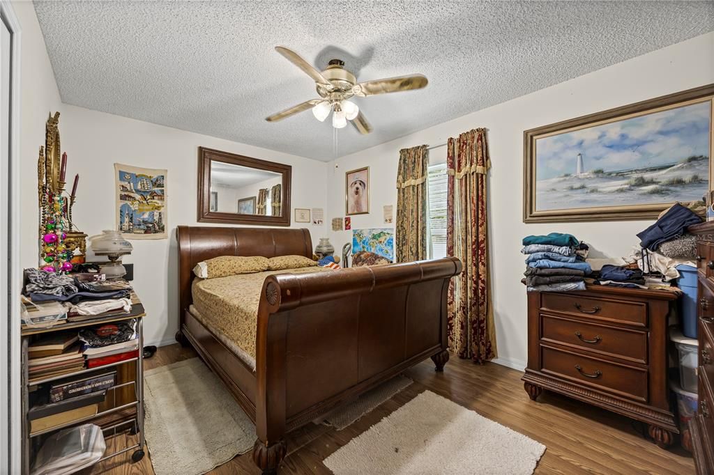 Active With Contract: $379,900 (4 beds, 2 baths, 2110 Square Feet)