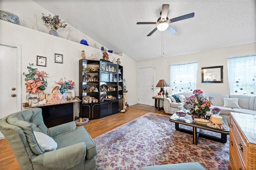 Active With Contract: $379,900 (4 beds, 2 baths, 2110 Square Feet)