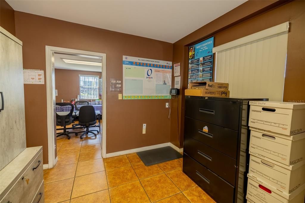 待售: $995,000 (0 贝兹, 0 浴室, 1118 平方英尺)