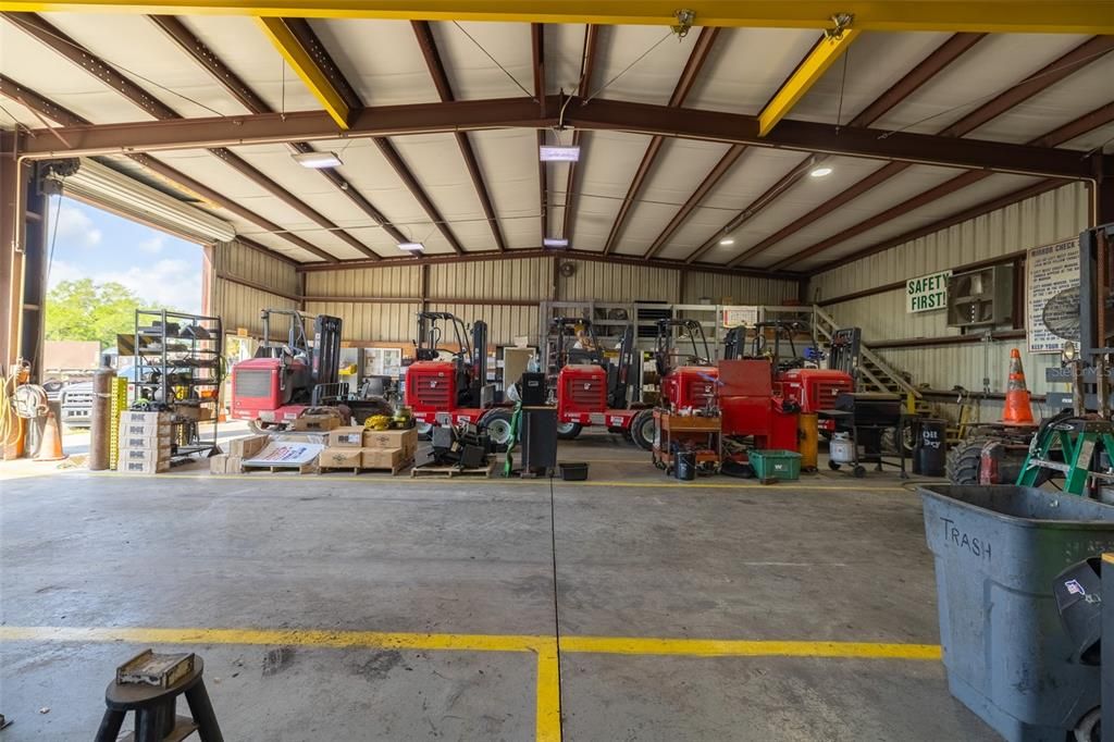 待售: $995,000 (0 贝兹, 0 浴室, 1118 平方英尺)