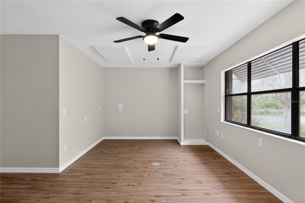 En Venta: $224,900 (3 camas, 2 baños, 1736 Pies cuadrados)
