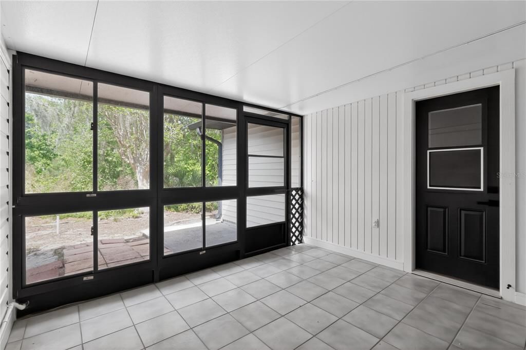 En Venta: $224,900 (3 camas, 2 baños, 1736 Pies cuadrados)