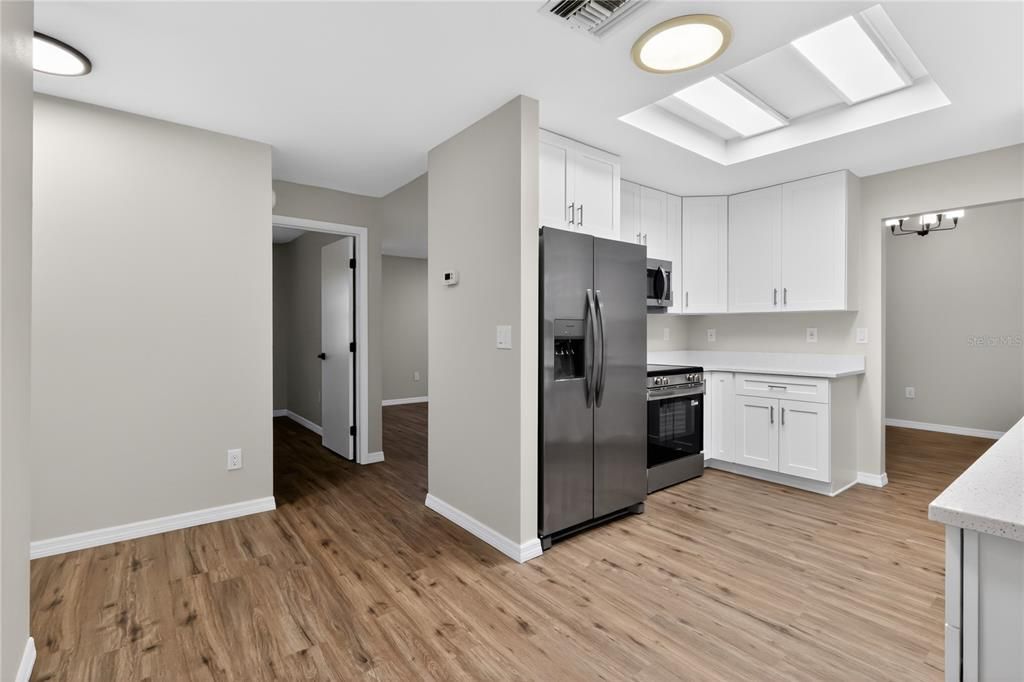 En Venta: $224,900 (3 camas, 2 baños, 1736 Pies cuadrados)