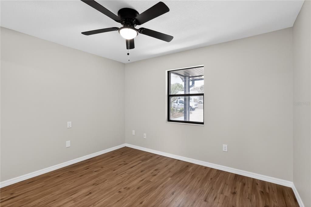 En Venta: $224,900 (3 camas, 2 baños, 1736 Pies cuadrados)